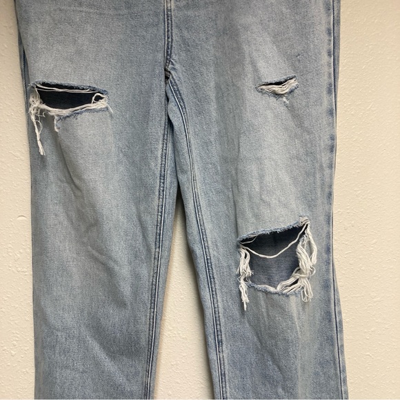 Pacsun Women’s 90’s Boyfriend Jeans Distressed Blue High Rise Relaxed Leg 32 - Picture 3 of 16